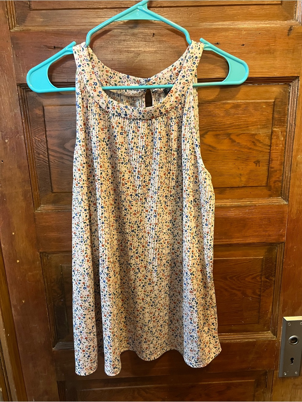 Adrianna Papell Cream Floral Sleeveless Tank with Multicolor Speckle Print